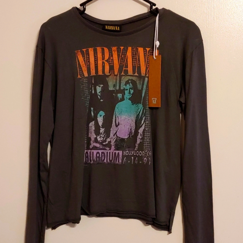 Nirvana CottonOn Long Sleeve Tee (L)